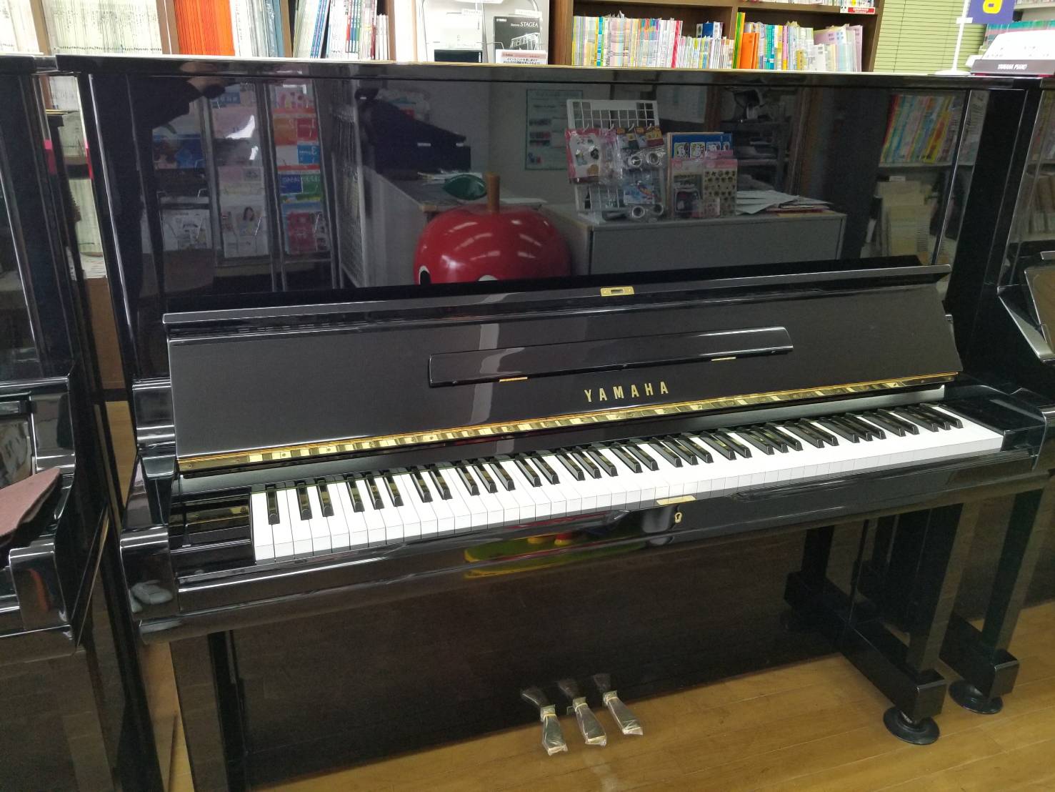 中古ピアノ　ヤマハ　U3M